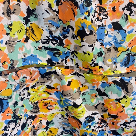 Vibrant BCBG mini dress - Picture 5 of 6